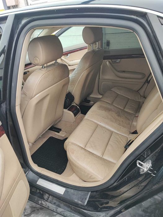 Vând Audi A4  2006 140 cp