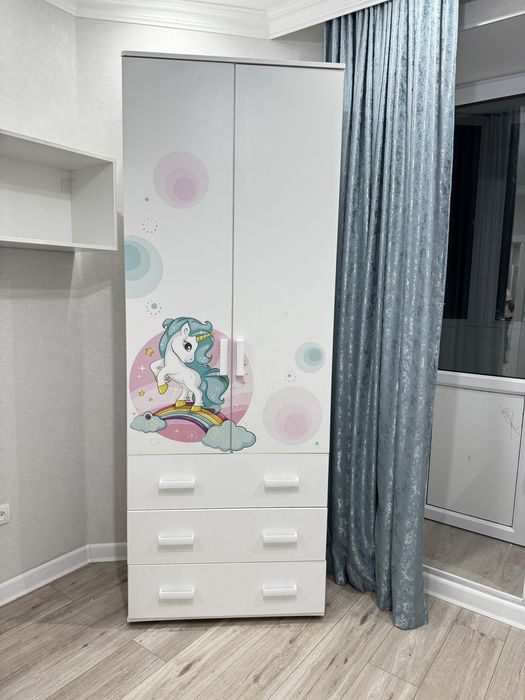 Продам детский шкаф