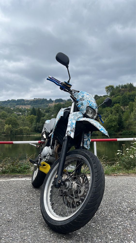 Yamaha xt125R (supermoto,cross,enduro,ktm)