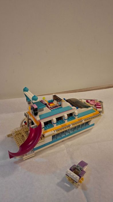 Кораби LEGO  два броя- цената е за брой