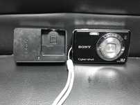 Цифров фотоапарат Sony 12,1 мега пиксела DSC-W210