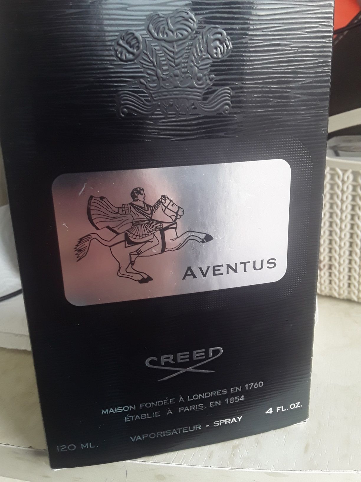 Мужской одикалон Creed Aventus