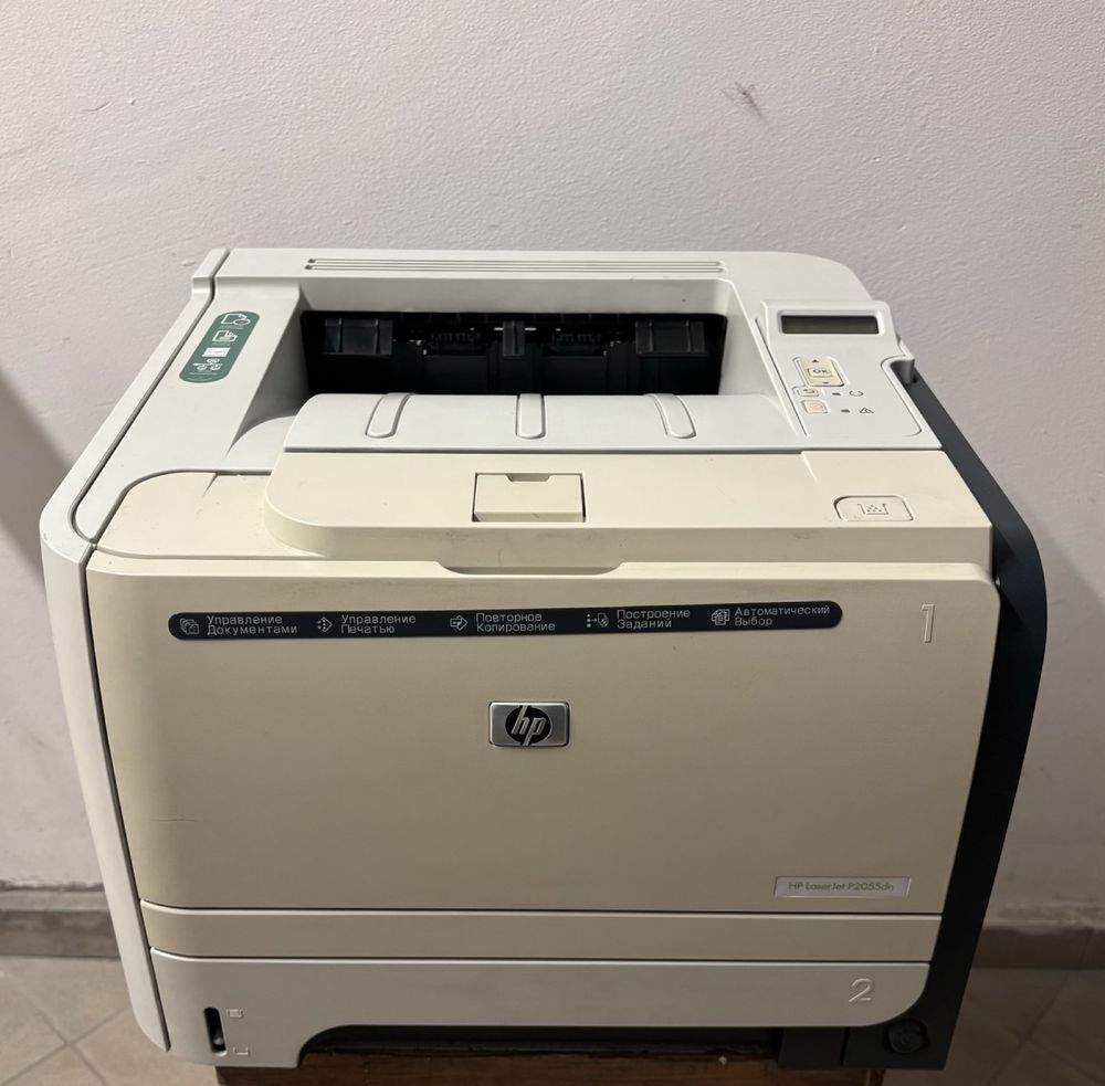 Принтер HP LaserJet P2055DN + подарък