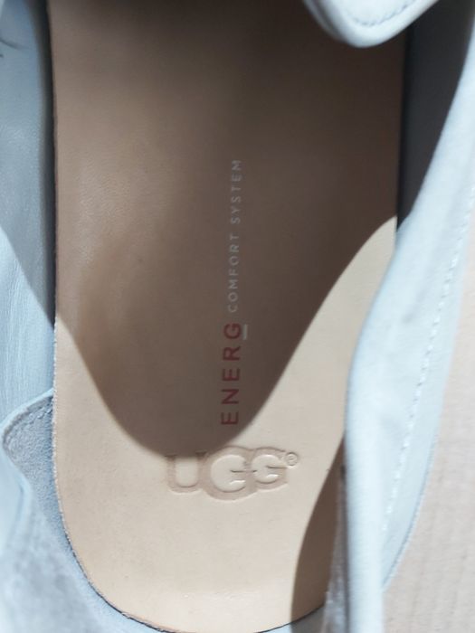 Uggs pantofi barbatesti masura 44 noi