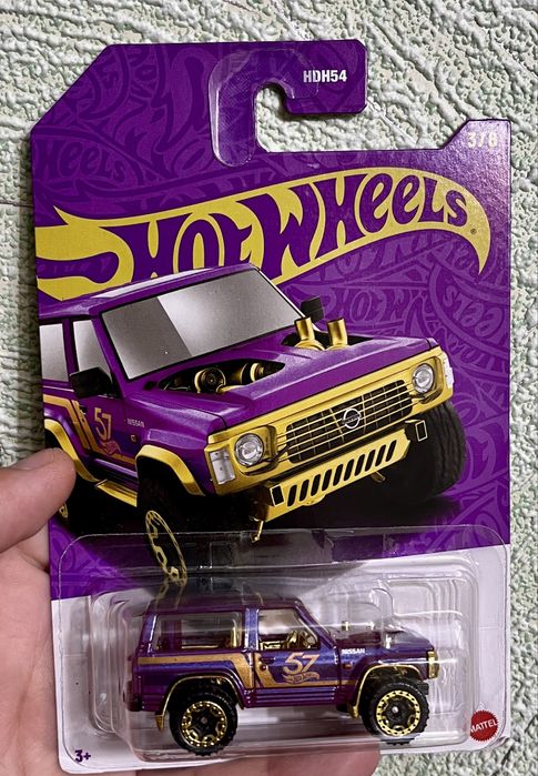 Эксклюзивная модель!! 2025 HW 57th Anniversary Purple and Gold Series