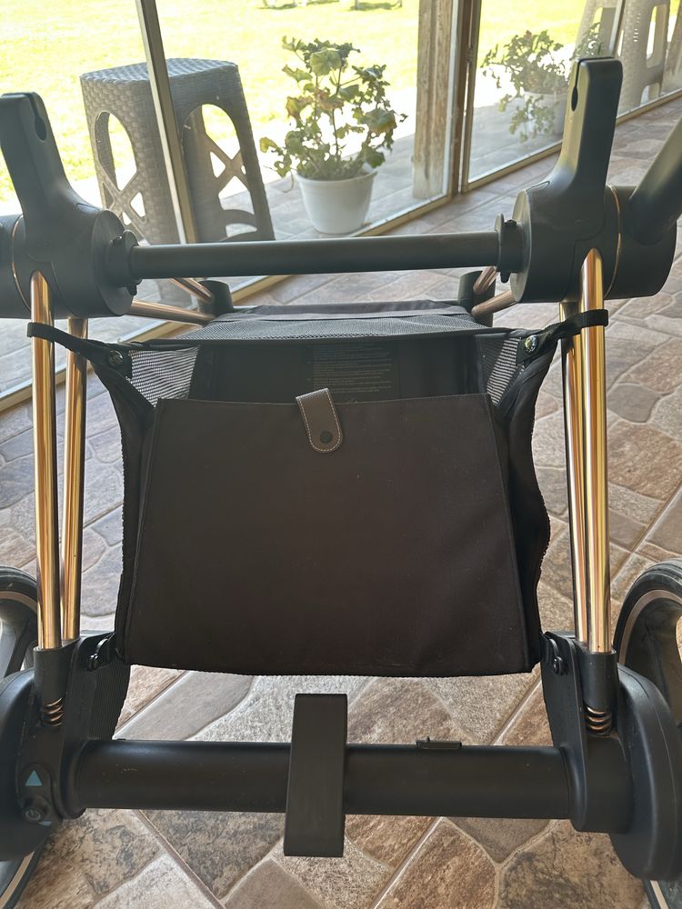 Електрическа количка Cybex e-priam Spring Blossom