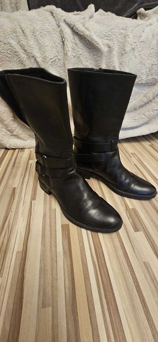 Vând Cizme Dama Geox Originale, Piele Neagră, Nr 36, Înălțime 28 cm