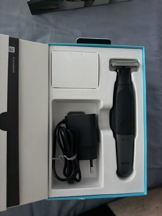 Braun XT5300 тример за лице и тяло