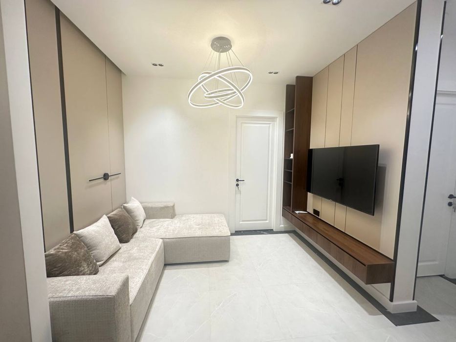 Сдается абсолютно новая квартира в NRG Qorasuv Business Class!