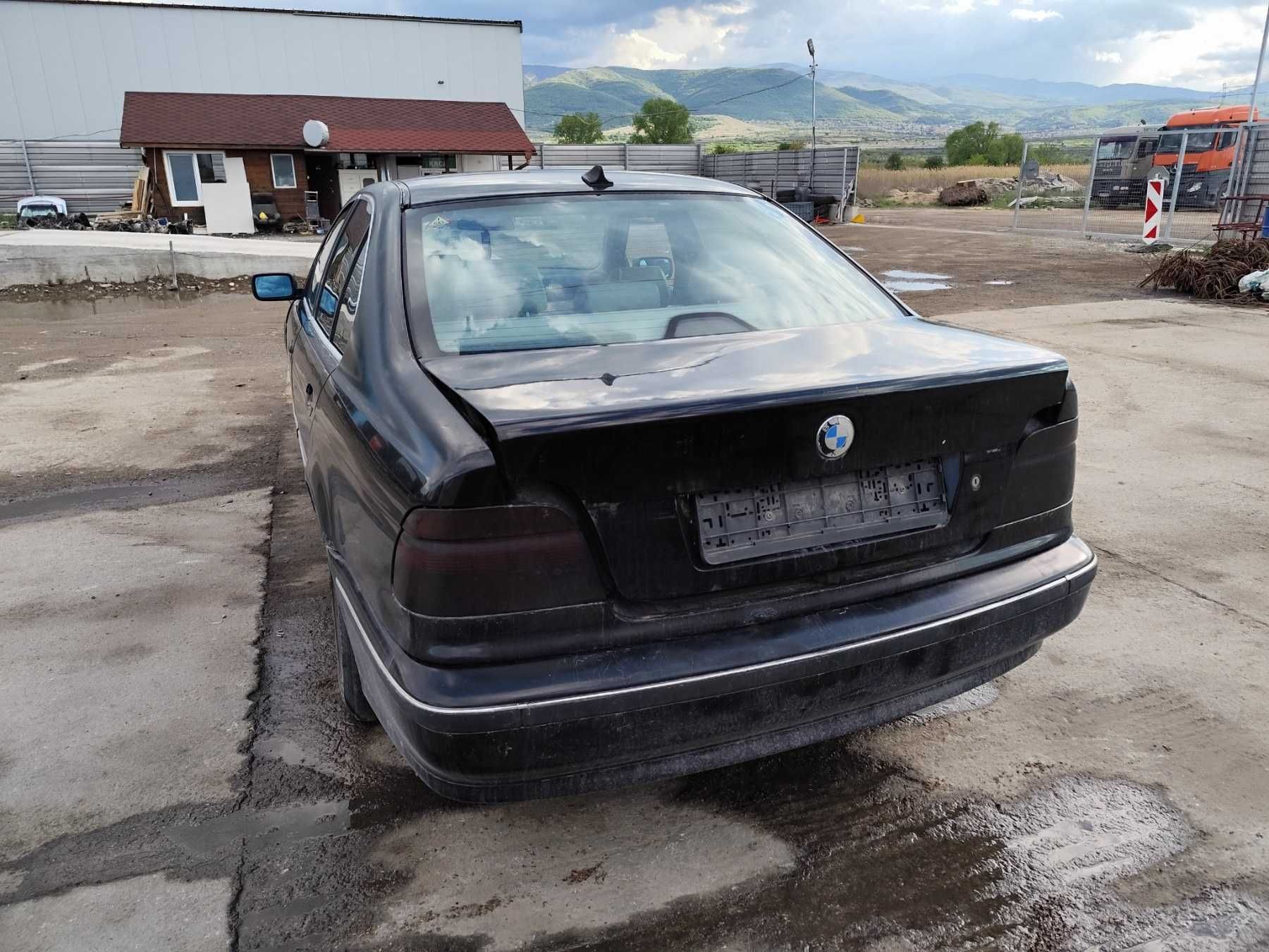 BMW 520 E39 - 520I - 150к.с - 1996г. на части