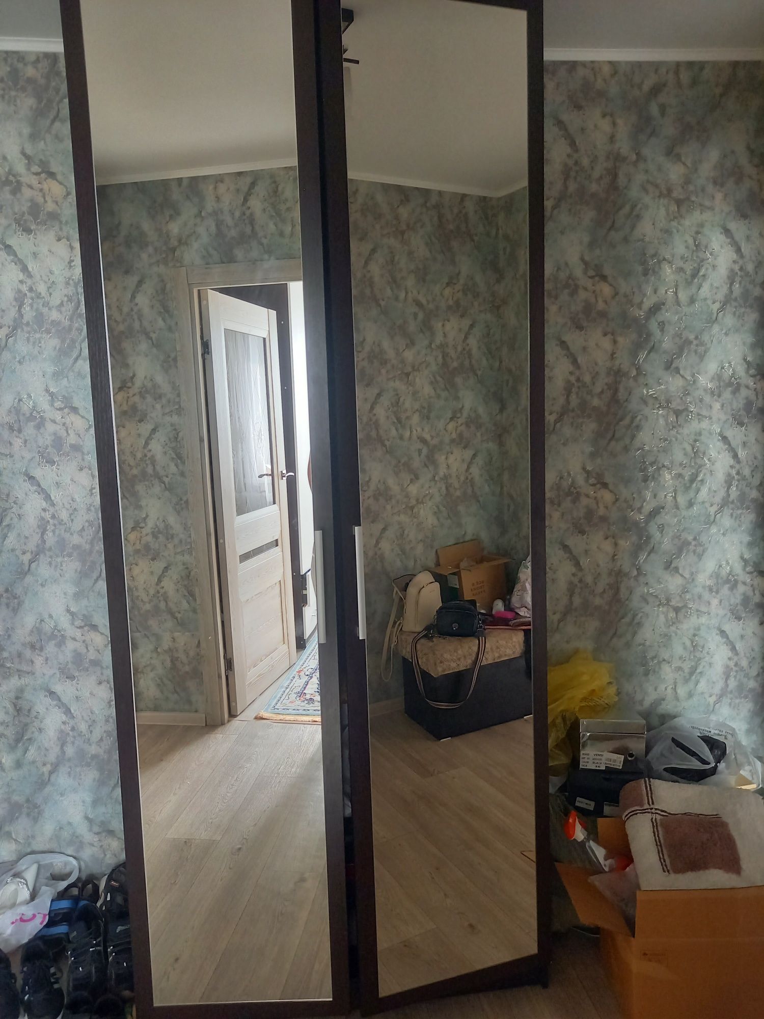 Продам шкаф в отличном состоянии