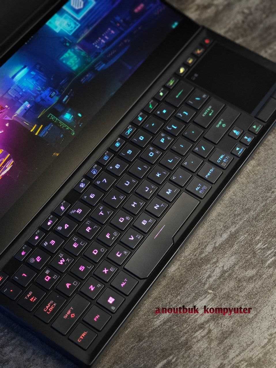 Мощный игровой Asus Rog Zephyrus Duo RTX 3070