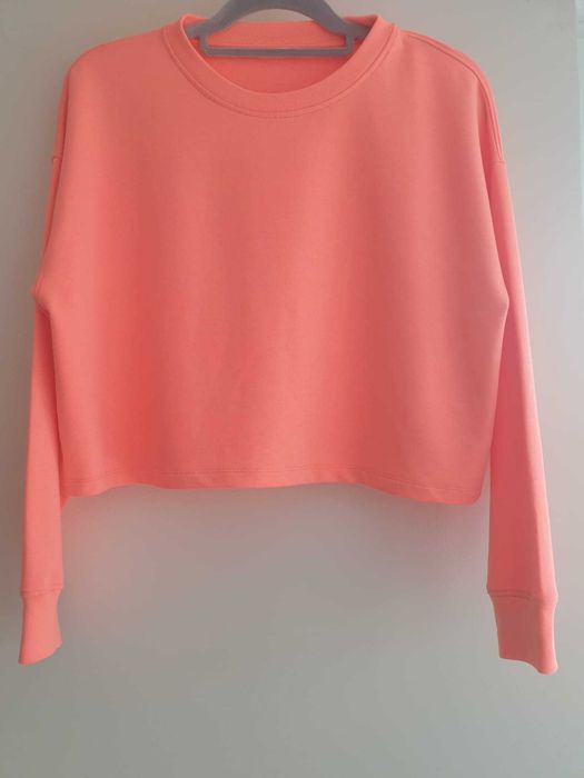 Комплект от 2 дамски суичъра
Комплект от 2 дамски суичъра