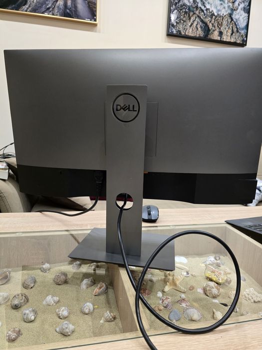 Dell U2719D 2560x1140 ,27 инча