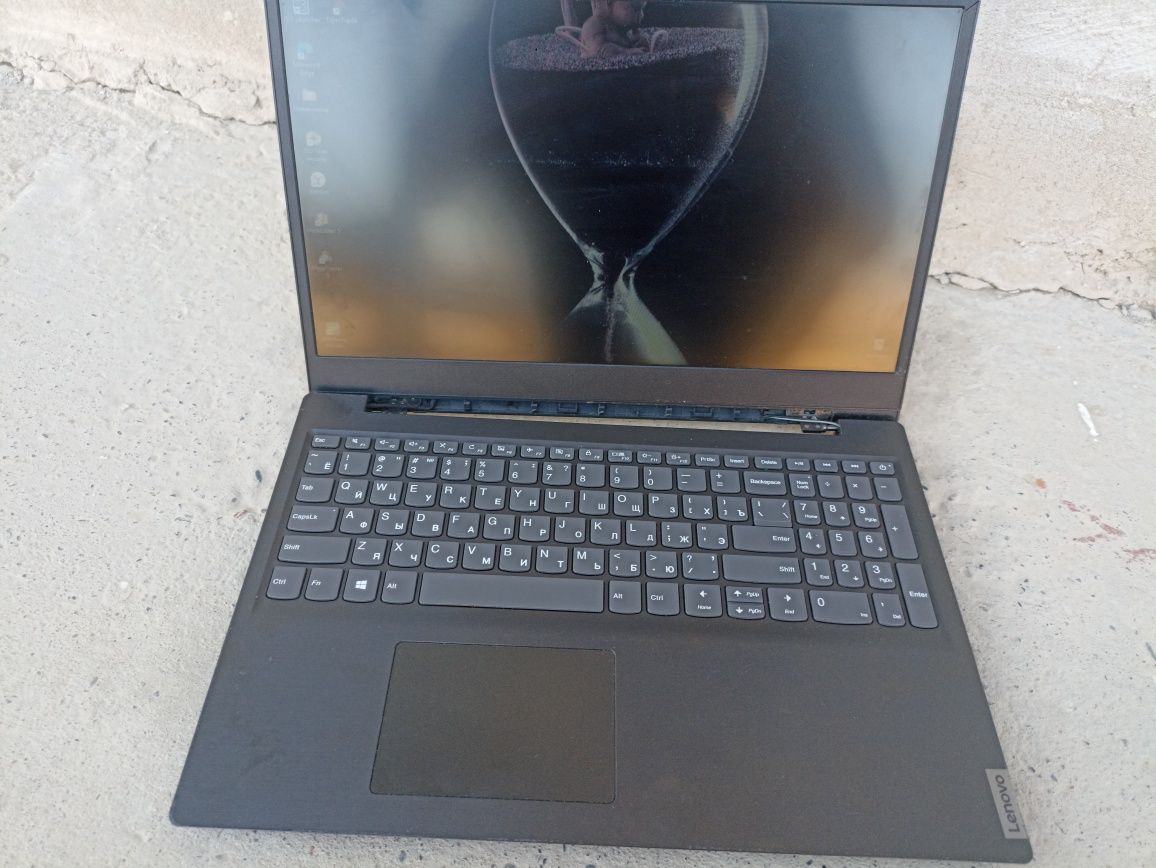 Notebook Lenovo Idea pad 145s