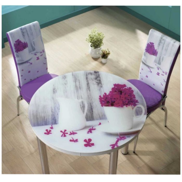 Vând masa cu 4 scaune