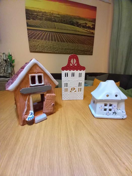 Поставка за елха - метал и керамика, Коледни подаръци