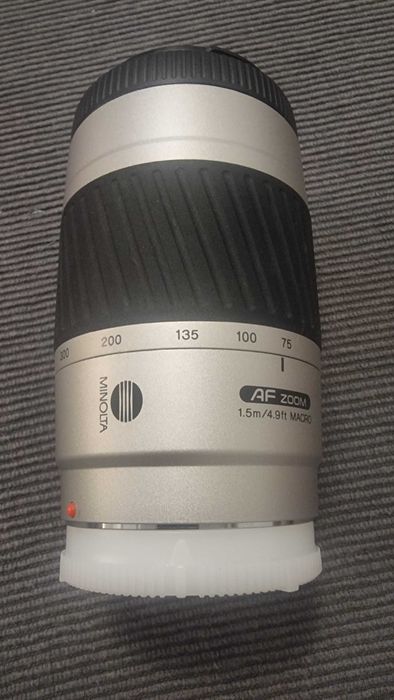 MINOLTA AF zoom 75-300mm