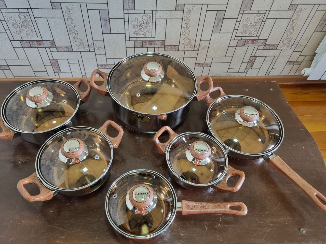 Super mega kastryulkalar