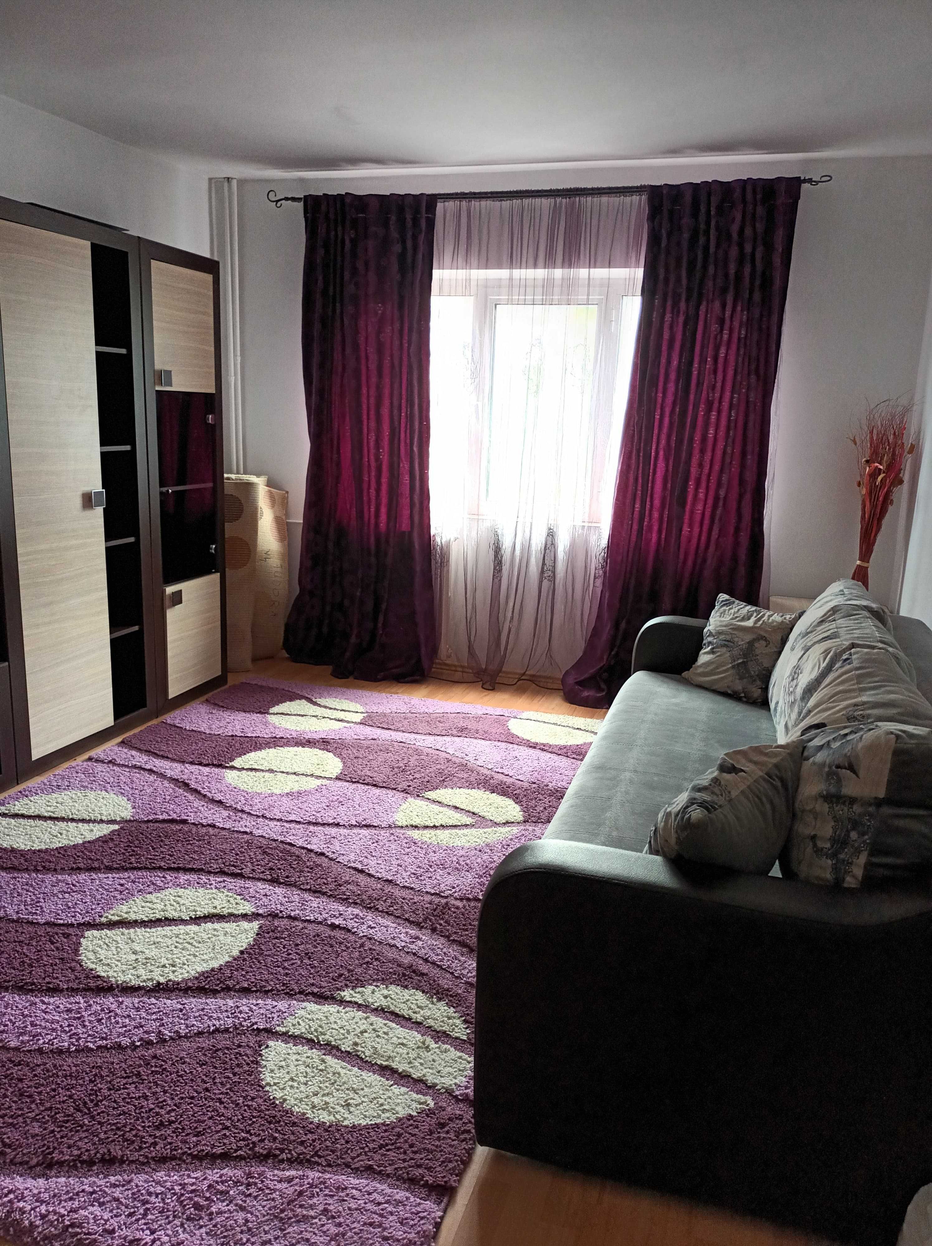 inchiriez apartament