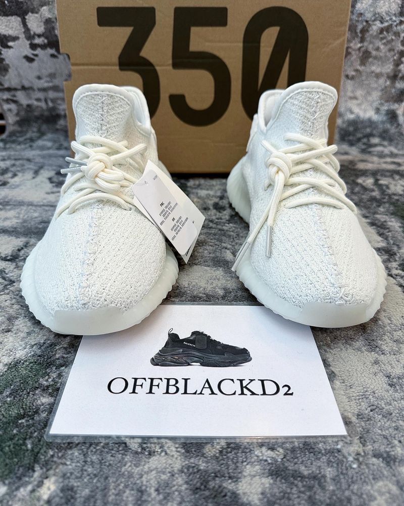 Yezzy 350 ** Nr 36-46 ** livrare 8-10 zile pe comanda