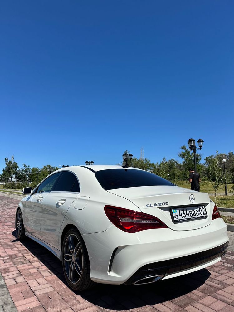 продам Mercedes-benz Cla 200