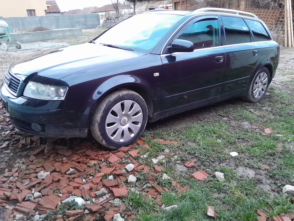 Vând Audi a 4 1.9tdi.