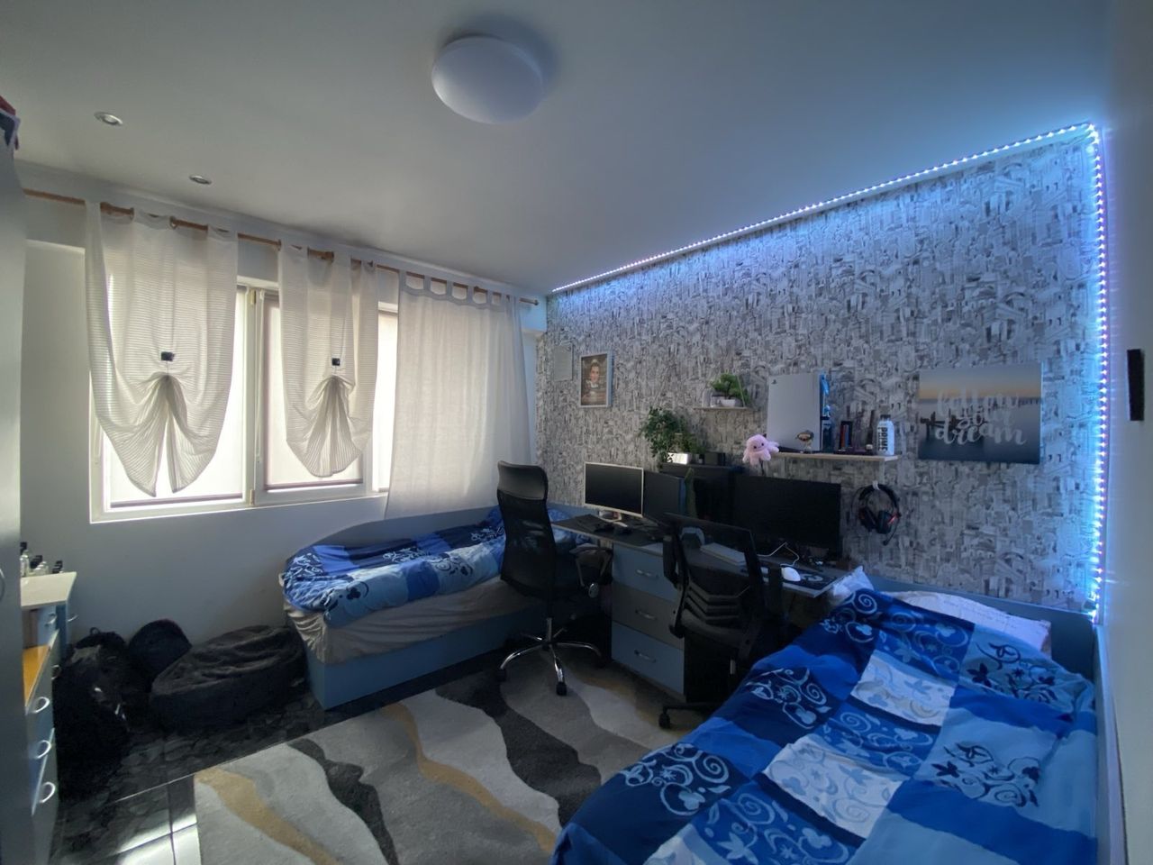 Продава се Тристаен апартамент в Шумен, 5-ти полк - 80 кв.м за 1753 €/кв.м - Снимка #11