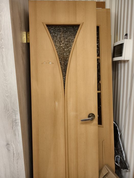 Двери бесплатно отдам