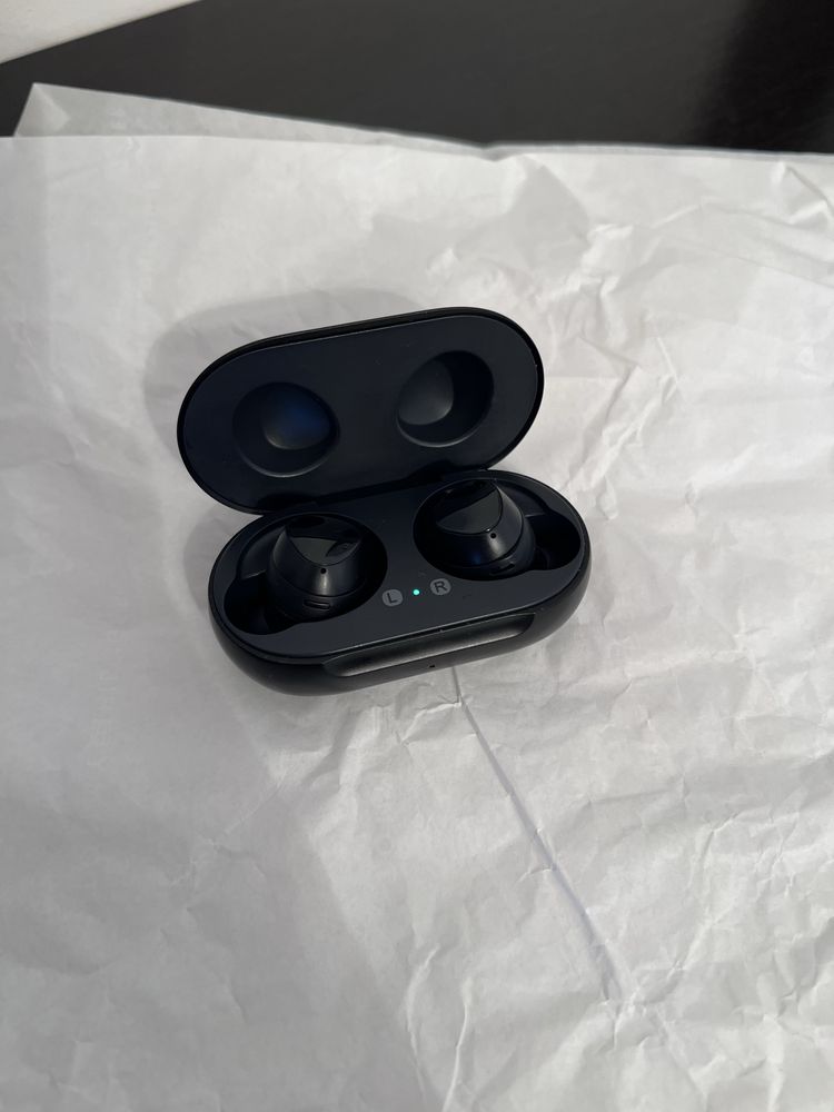 Casti wireless Samsung Galaxy Buds SM-RN170 impecabile