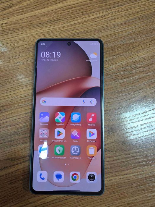 Продавам Redmi note 13 pro в перфектно състояние