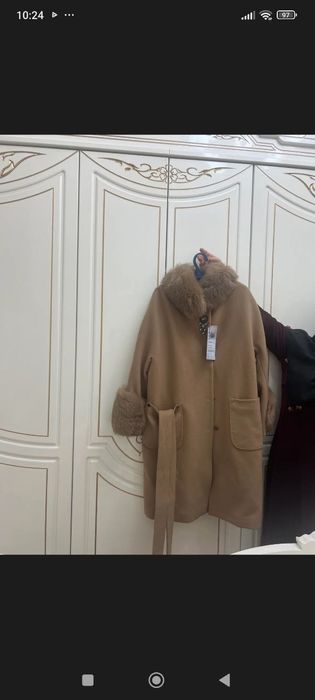 Palto yengi bir Marta kiyilgan xicqatiga xicnma qimagan