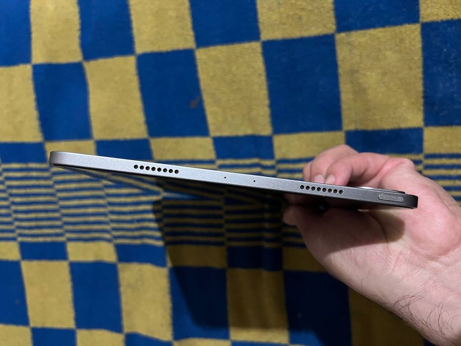 iPad Pro 11 dyum 4 pokoleniya