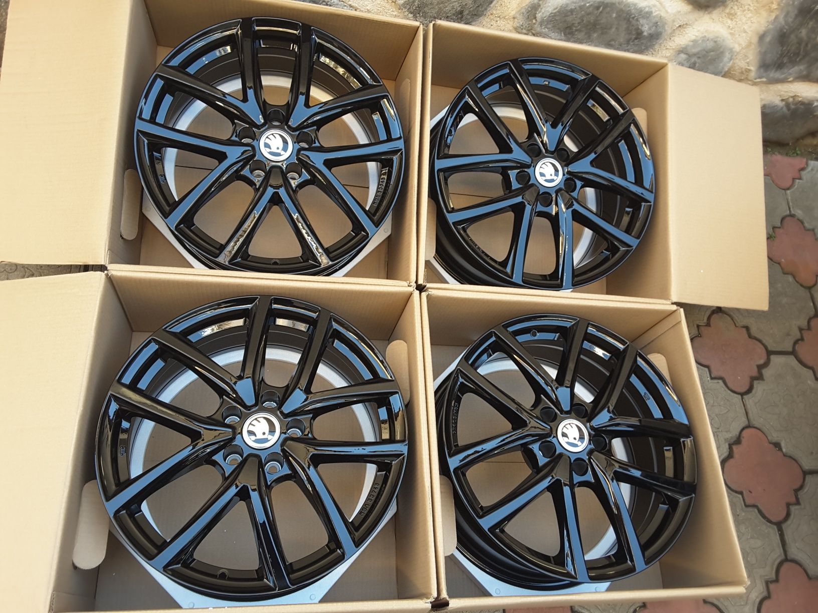 jante aliaj 18; 5x112; Skoda Kodiaq, Karoq, Superb, Octavia Scout  Noi