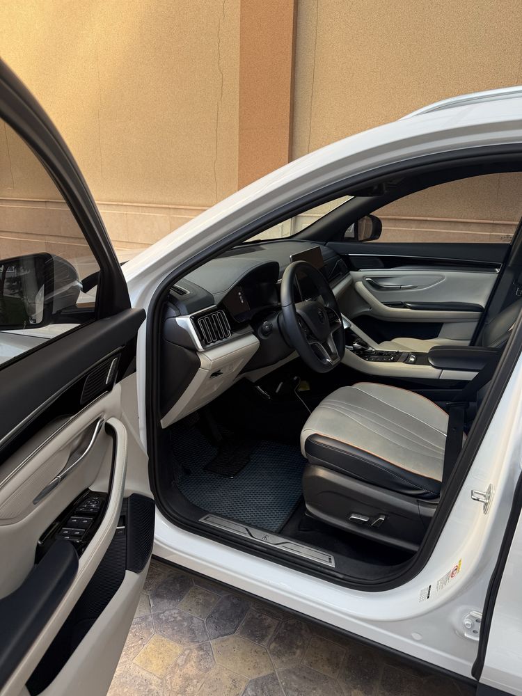 Byd song plus 2022 yil