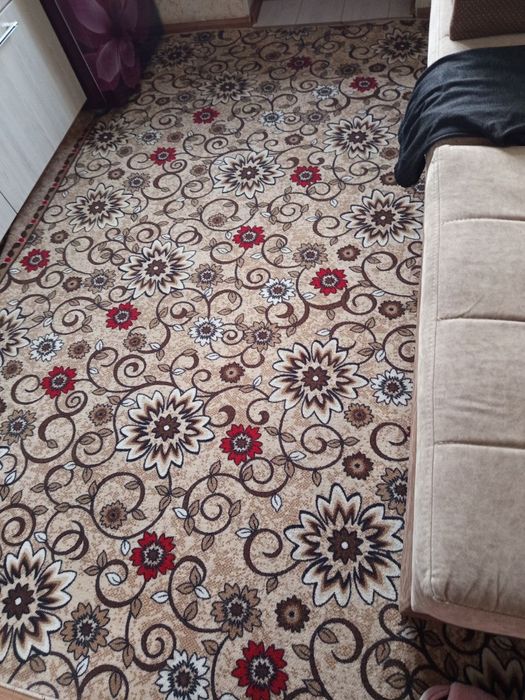 Gilamlar sotiladi 3 ta