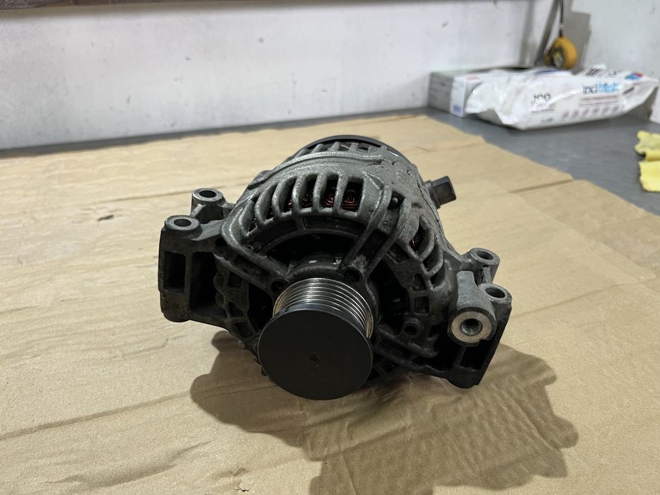 Генератор за BMW E46 316 / 318 (N42)