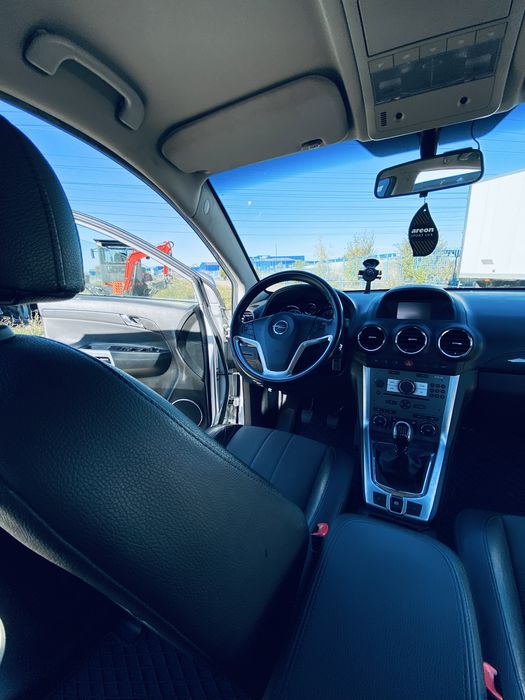 Spre vanzare Opel Antara 4x4 2.2