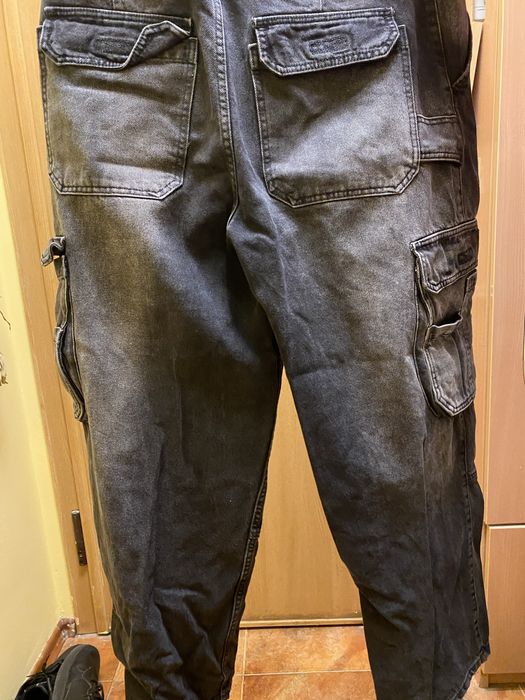 Bershka панталон черен