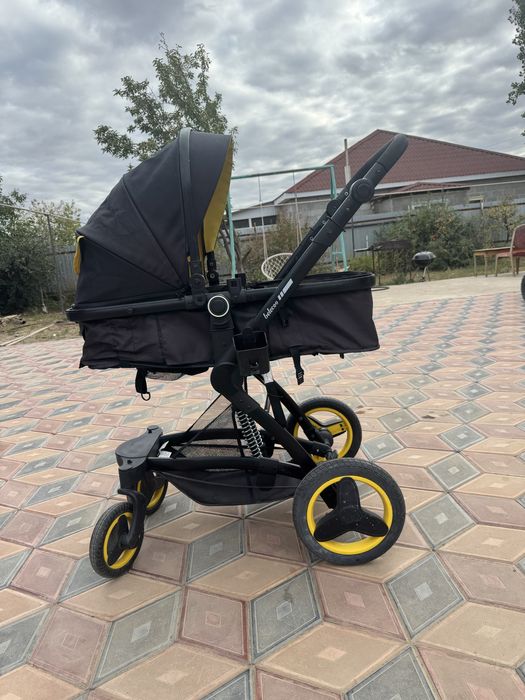 Прогулочная коляска belecoo в отличном состянии