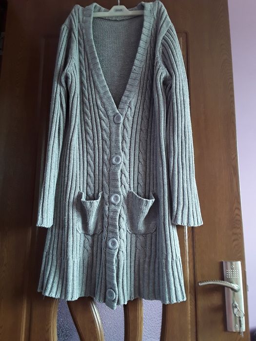 Vând Cardigan Damă Lung Gros de Iarnă Mărimea XL-XXL