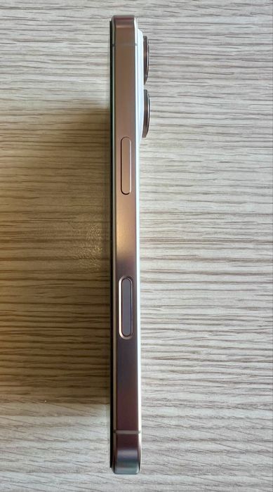 Iphone 16 Pro 128 GB Desert Titanium