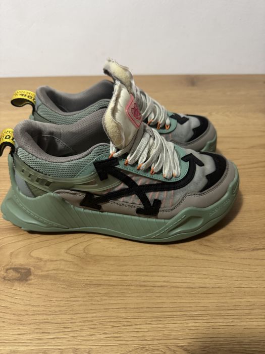 Vand off white odsy