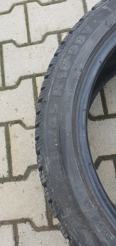 Anvelope iarnă SEBRING  235/45/r18