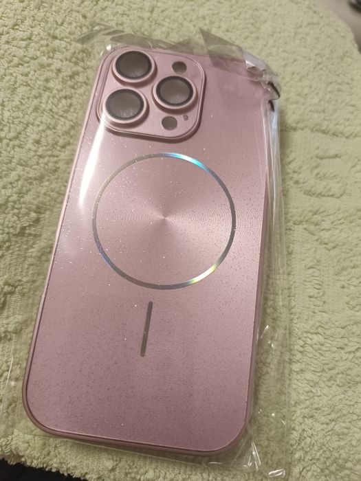 Husa iPhone 16 pro noua roz cu sclipici magnetica și încărcare wireles