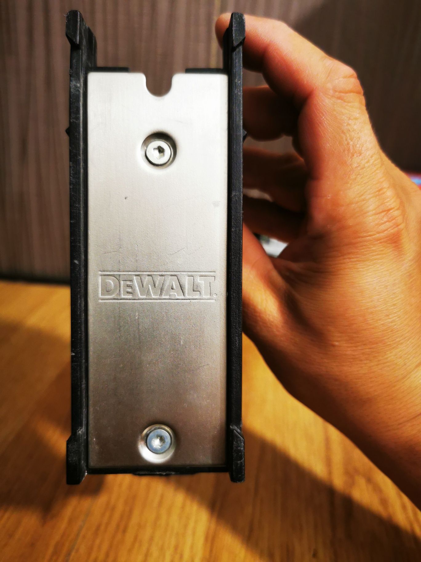 Държач за лазерен нивелир DeWALT DW087K, DW088KD