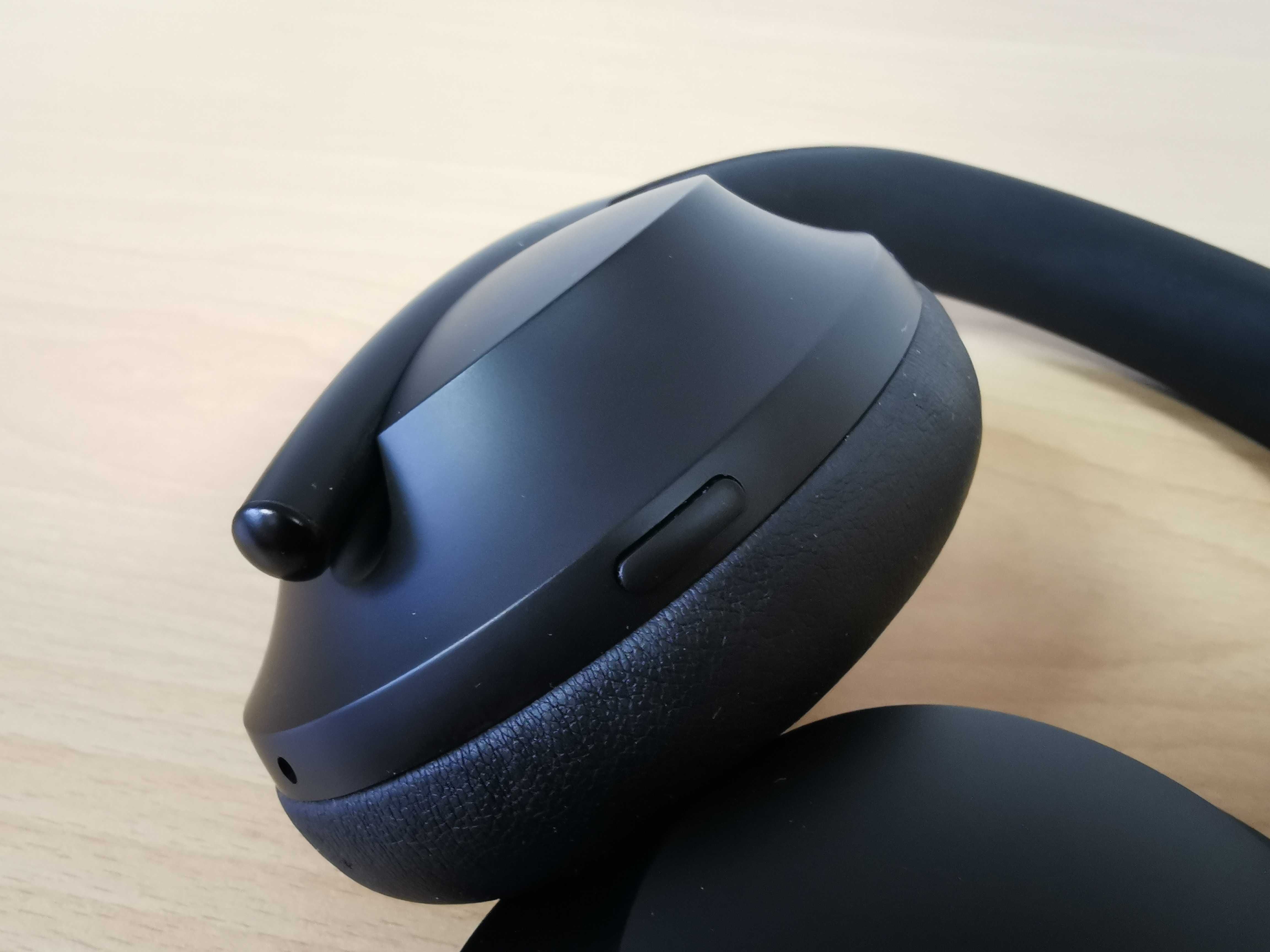 Bose Noise Cancelling 700 безжични слушалки