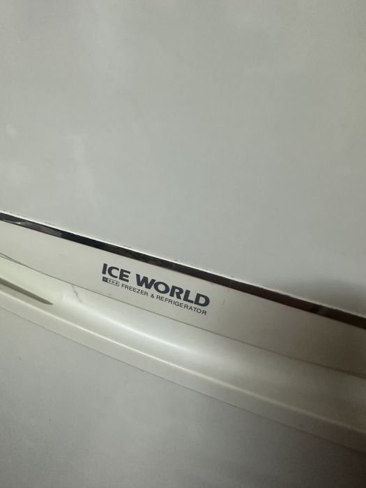 Хладилник Samsung Ice world