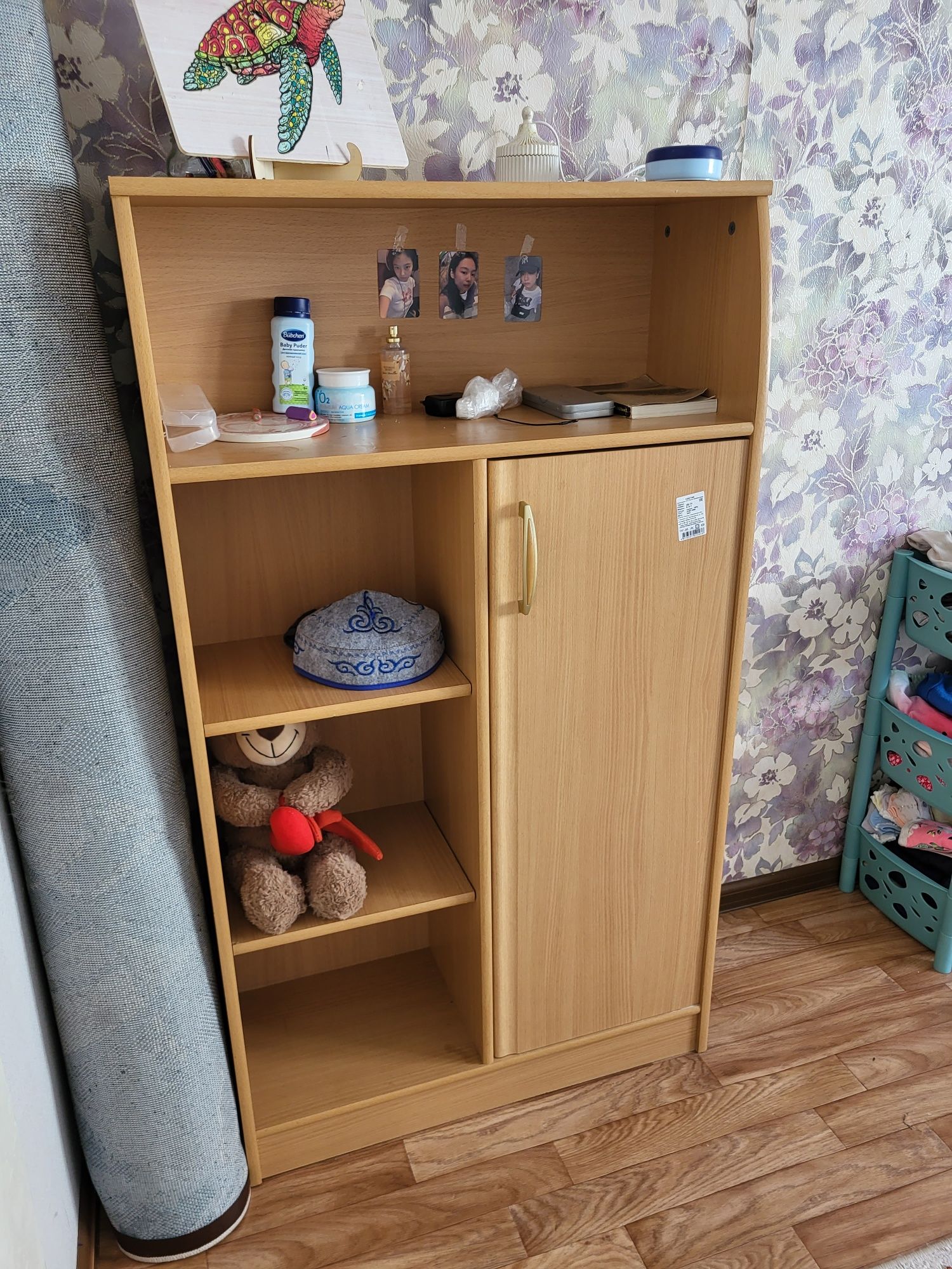 Подставка для книг.