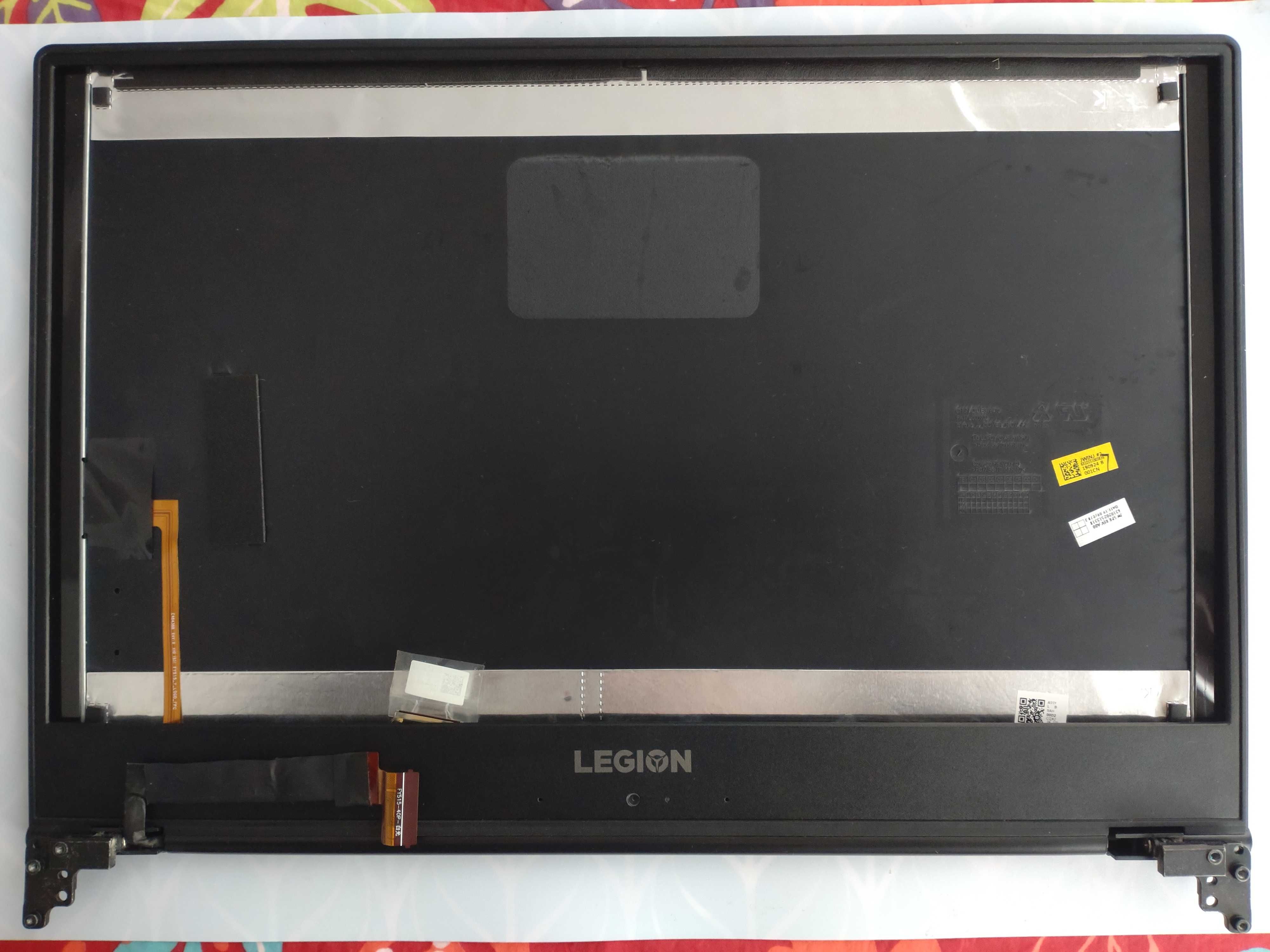 Capac ecran + rama + balamale + cablu LVDS Lenovo Y540-15IRH 81SX